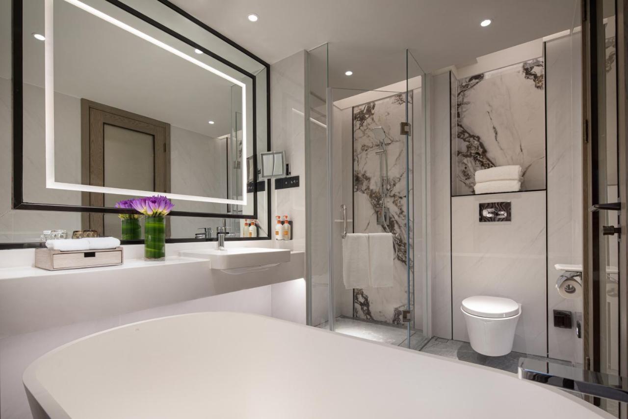 Crowne Plaza Shanghai Nanjing Road By Ihg المظهر الخارجي الصورة Bathroom
