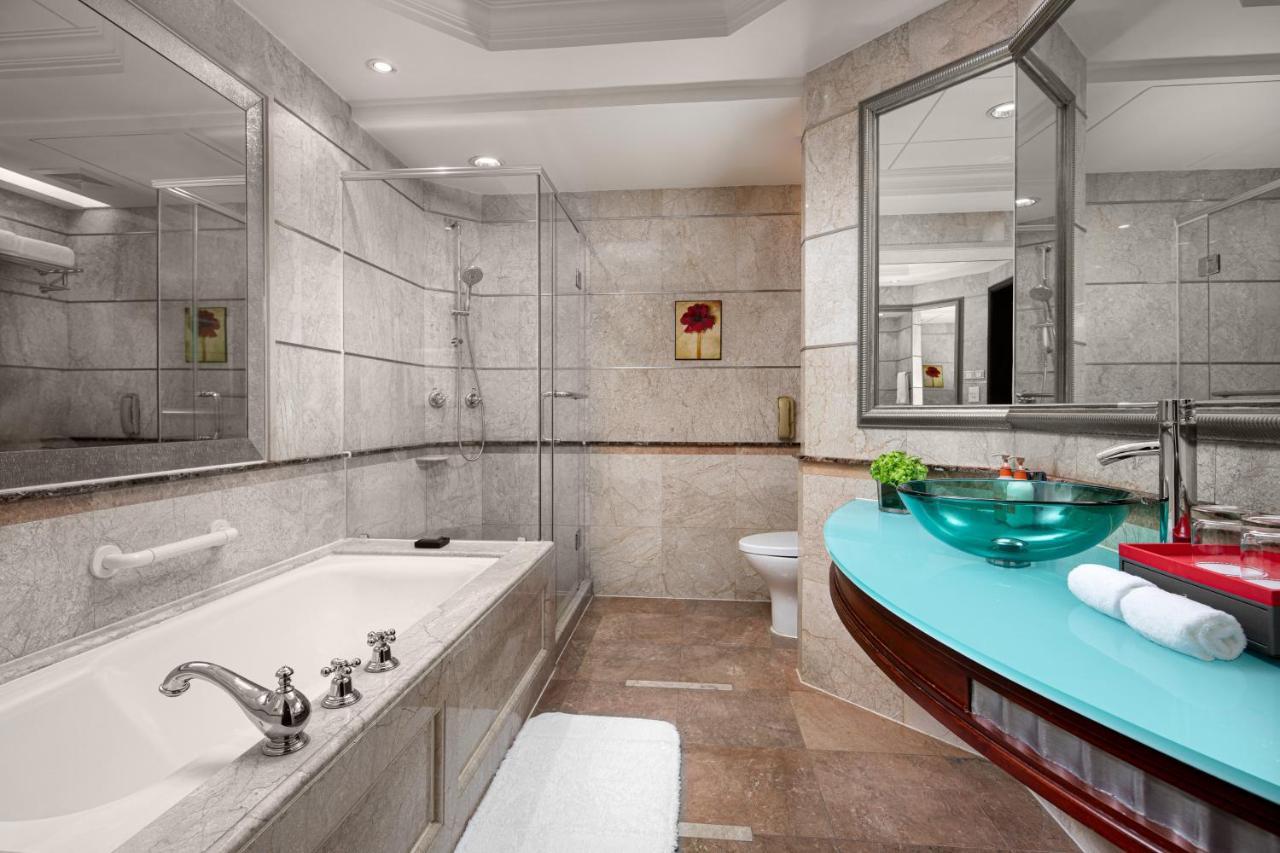 Crowne Plaza Shanghai Nanjing Road By Ihg المظهر الخارجي الصورة Bathroom
